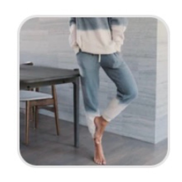 FEAT - Helen Owen set - Picture 2 of 5